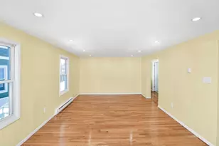 11 Greendale Rd, Boston, MA 02126 - Photo 5
