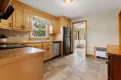 8 Helene St, Quincy, MA 02169 - Photo 17