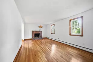 32 Dividence Rd, Reading, MA 01867 - Photo 9