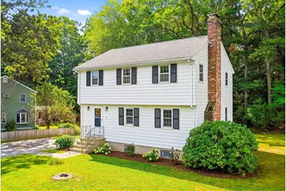 32 Dividence Rd, Reading, MA 01867 - Photo 1
