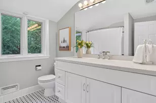 8 Buttercup Ln, Dover, MA 02030 - Photo 27