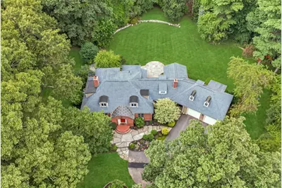8 Buttercup Ln, Dover, MA 02030 - Photo 1