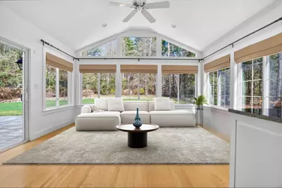 8 Buttercup Ln, Dover, MA 02030 - Photo 7