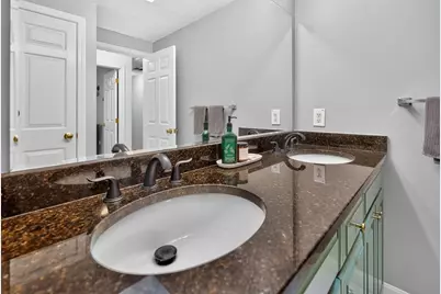 40 Hartford Ave N, Upton, MA 01568 - Photo 25