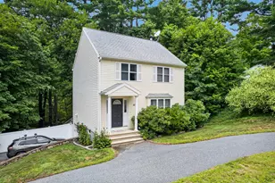 40 Hartford Ave N, Upton, MA 01568 - Photo 1