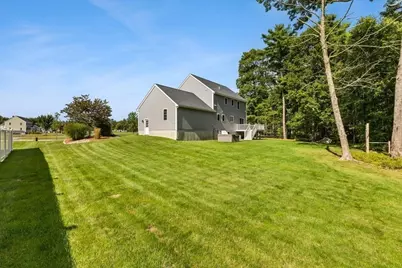 32 Pocksha Dr, Middleborough, MA 02346 - Photo 39