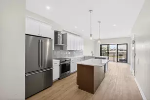 16 North End Blvd, Salisbury, MA 01952 - Photo 3