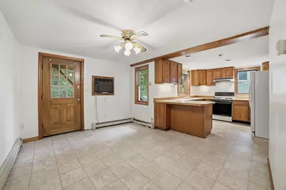 102 Sycamore Street, Millbury, MA 01527 - Photo 7