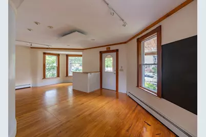 14 Main St, Shelburne, MA 01370 - Photo 9