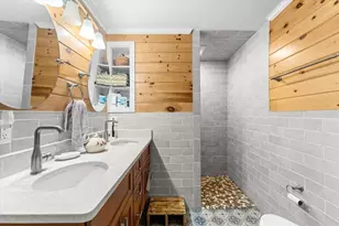 2 Snowling Rd, Uxbridge, MA 01569 - Photo 11