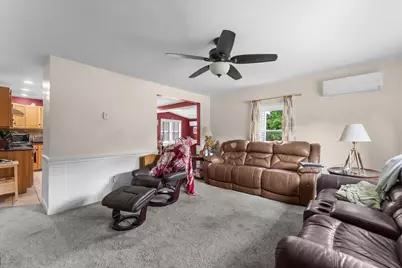 2 Snowling Rd, Uxbridge, MA 01569 - Photo 9