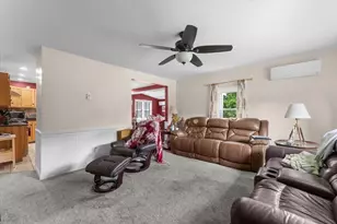 2 Snowling Rd, Uxbridge, MA 01569 - Photo 9
