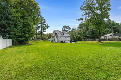 2 Snowling Rd, Uxbridge, MA 01569 - Photo 3