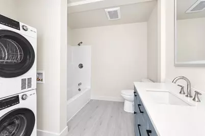 131 Perry Street #402, Lowell, MA 01852 - Photo 7