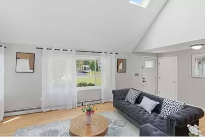 7 Oxyoke Dr, Methuen, MA 01844 - Photo 5