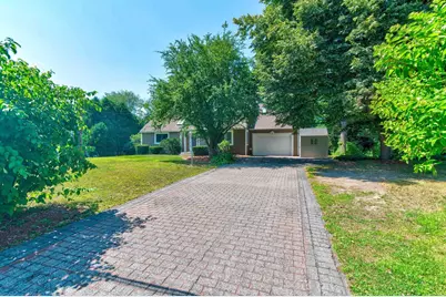 7 Oxyoke Dr, Methuen, MA 01844 - Photo 3