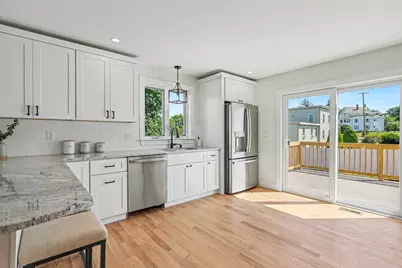 15 Bennington, Haverhill, MA 01832 - Photo 5