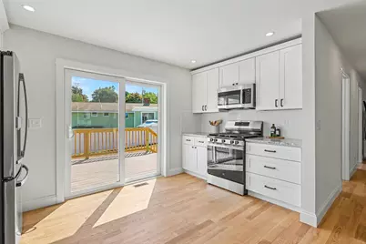 15 Bennington, Haverhill, MA 01832 - Photo 7