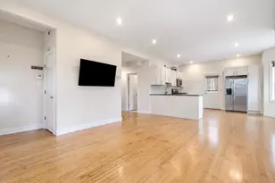 65 High St, Woburn, MA 01801 - Photo 5