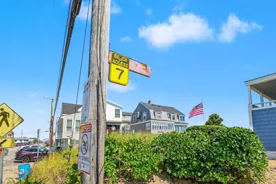 10 Liberty St, Salisbury, MA 01952 - Photo 27