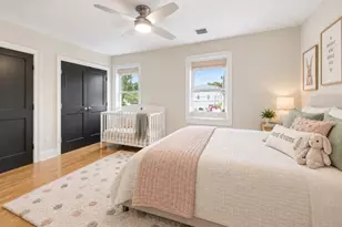35 Thomas St, Medford, MA 02155 - Photo 15