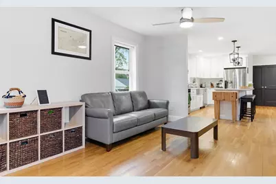 35 Thomas St #35, Medford, MA 02155 - Photo 5