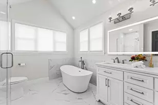 106 Danforth St, Framingham, MA 01701 - Photo 25