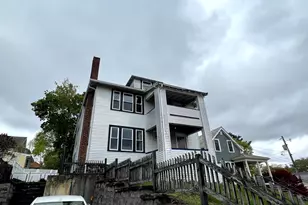 666 Belmont St, Watertown, MA 02472 - Photo 23