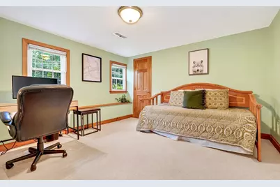 2 Town Line Rd, Burlington, MA 01803 - Photo 25