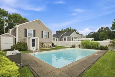 29 Garfield Ave, Beverly, MA 01915 - Photo 31