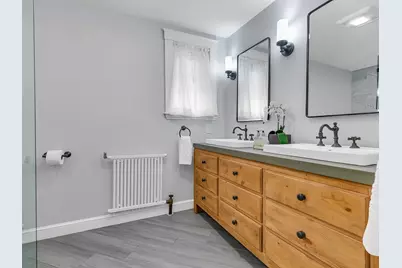 30 Hale St, Beverly, MA 01915 - Photo 25