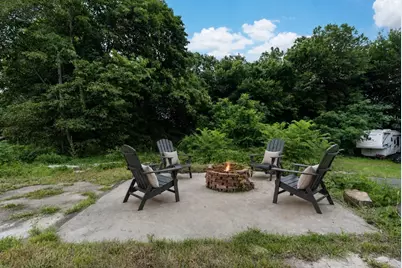 163 Highland St, Clinton, MA 01510 - Photo 3