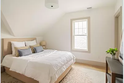 37 Cotting St, Medford, MA 02155 - Photo 27