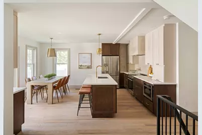 37 Cotting St, Medford, MA 02155 - Photo 7