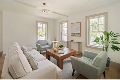 37 Cotting St, Medford, MA 02155 - Photo 5