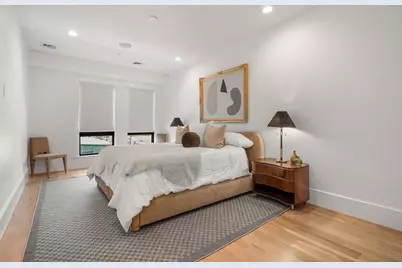 377 W 1st St #7, Boston, MA 02127 - Photo 25