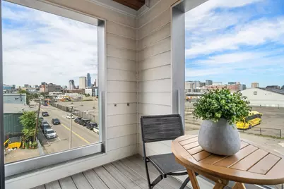 377 W 1st St #7, Boston, MA 02127 - Photo 29