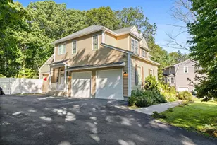 60 Shufelt Rd, Walpole, MA 02071 - Photo 3