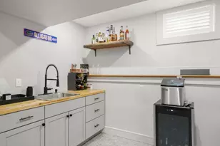 4 Fairlee St, Somerville, MA 02144 - Photo 21
