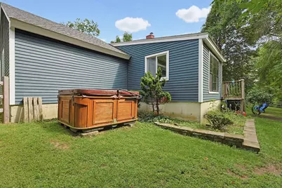 79 Mount Lebanon St, Pepperell, MA 01463 - Photo 5