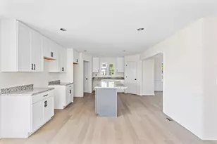 38 Hemlock St, Douglas, MA 01516 - Photo 3
