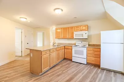 7-9 Pearl St #3, Fitchburg, MA 01420 - Photo 3