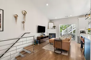 515 E 8th St, Boston, MA 02127 - Photo 15