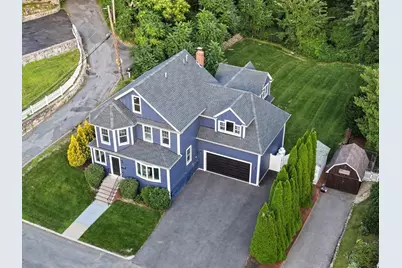 2 Hemenway Ave, Melrose, MA 02176 - Photo 1