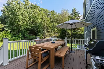 2 Hemenway Ave, Melrose, MA 02176 - Photo 39