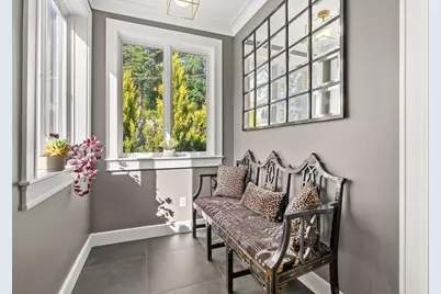 2 Hemenway Ave, Melrose, MA 02176 - Photo 17