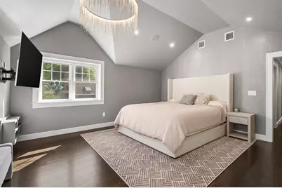 2 Hemenway Ave, Melrose, MA 02176 - Photo 21