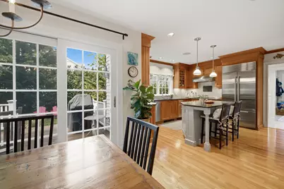 5 Bartlett St, Marblehead, MA 01945 - Photo 7