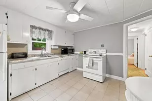 386 Parker St, East Longmeadow, MA 01028 - Photo 21