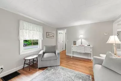 386 Parker St, East Longmeadow, MA 01028 - Photo 15
